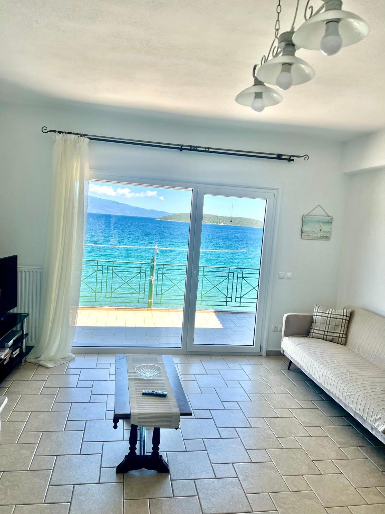Villas Nies Sourpi Exteriör bild
